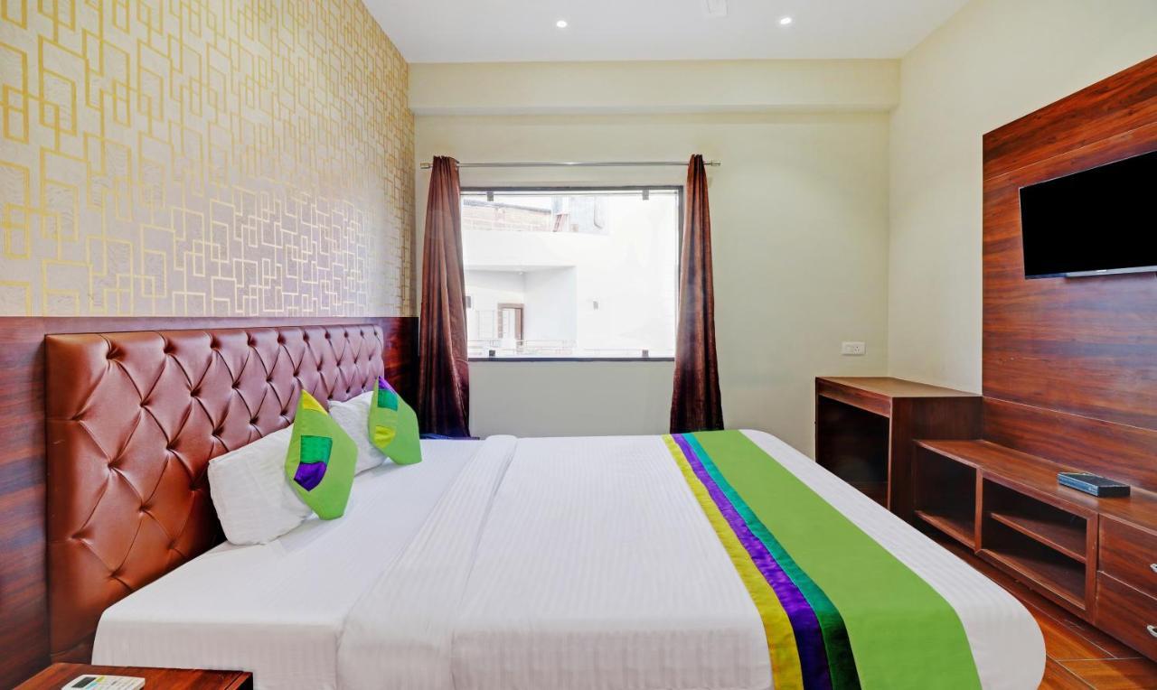 Treebo Trend Gt Palace Fatehabad Road Hotel Agra  Esterno foto